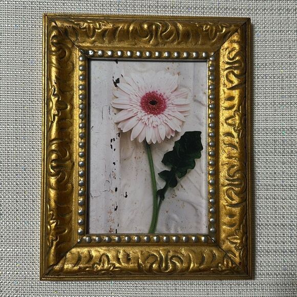 ULTIMA Vintage Style Gold Leaf Laser w/Drawn Silver Beads 5 x 7 Picture Frame - Picture 1 of 11